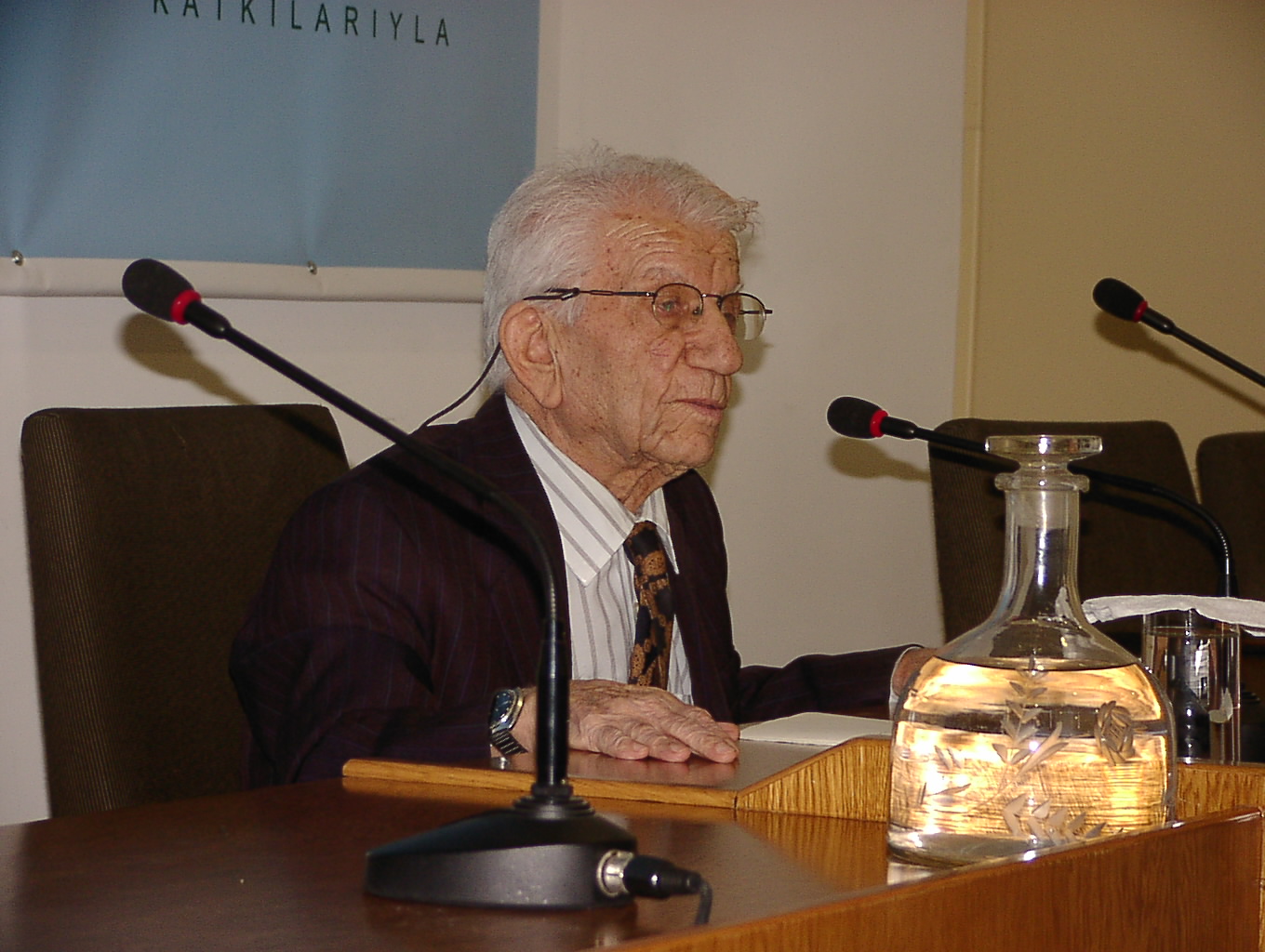 CAHİT TANYOL